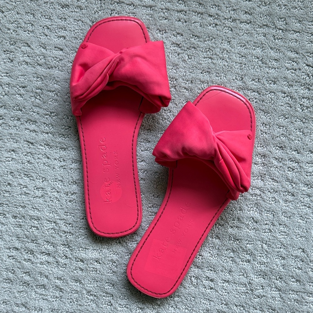 Kate Spade Pink Bow Sandals Flip Flops size 7 1/2 (7.5)